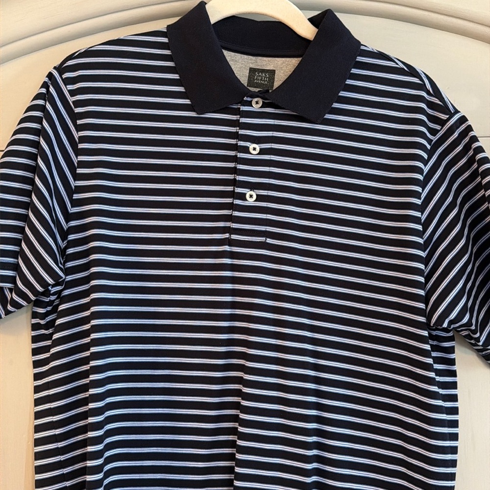 men’s small 100% cotton super soft navy blue with a white & lighter blue stripe.